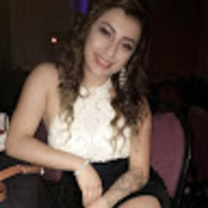 Meet your Posher, Monique